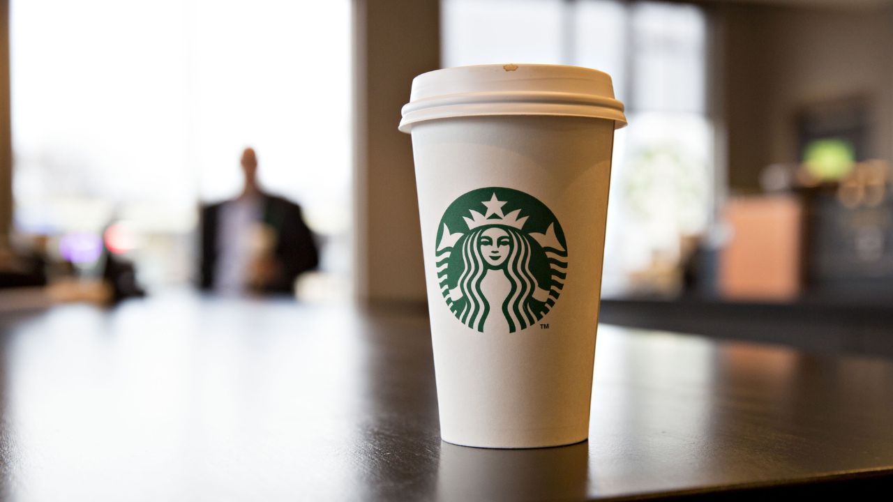 Starbucks uygulamayı indirene ücretsiz içecek veriyor! Starbucks bedava içecek nasıl alınır? 2