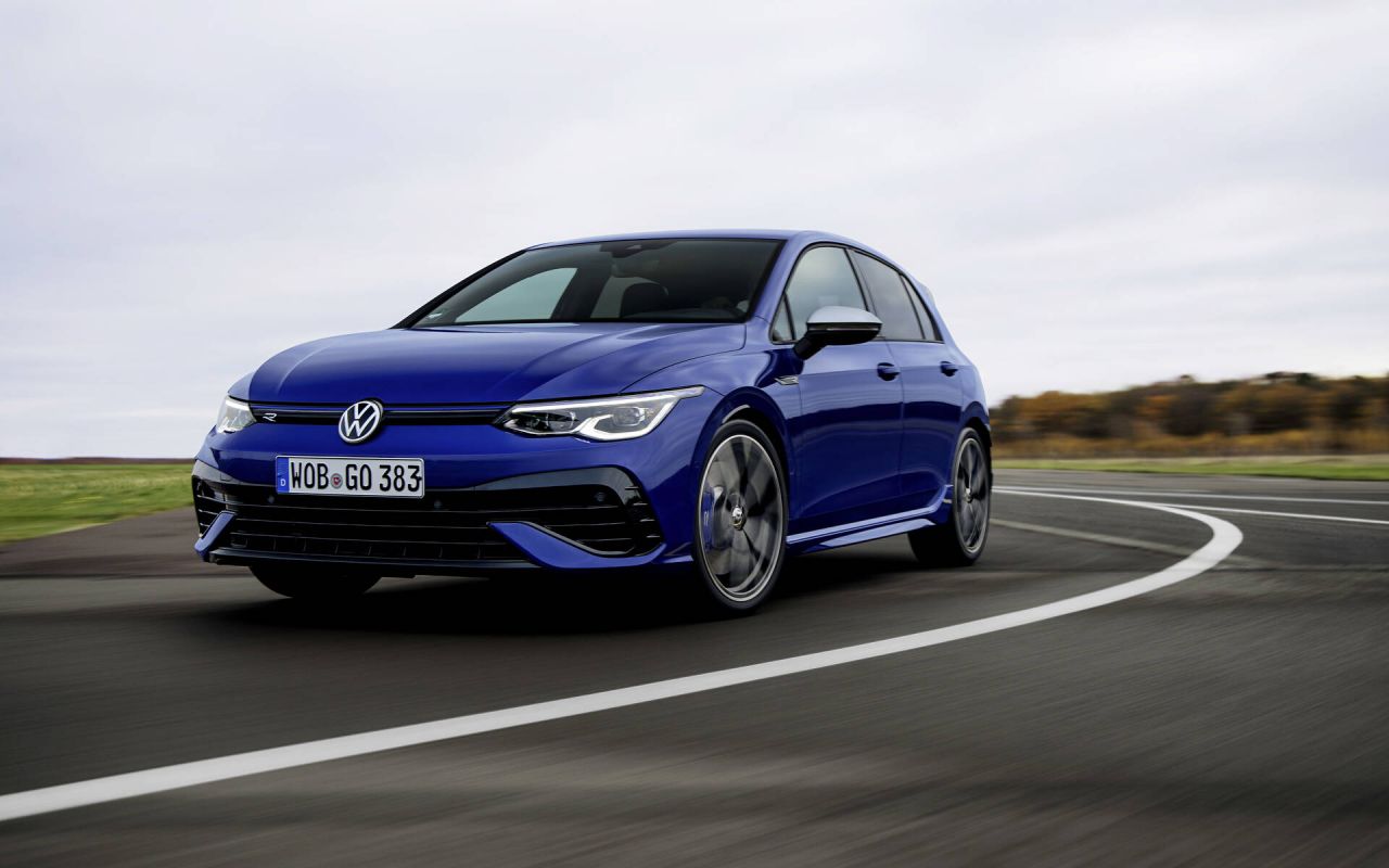 Volkswagen'den yeni yıla özel ÖTV muafiyeti açıklandı! Yeni Golf ilk kez 308.300 TL'den satılacak 3