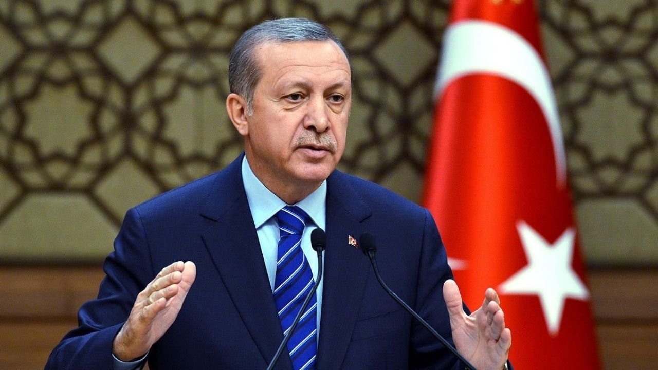 Cumhurbaşkanı Erdoğan'ın dikkat çeken EYT yaş şartı açıklaması