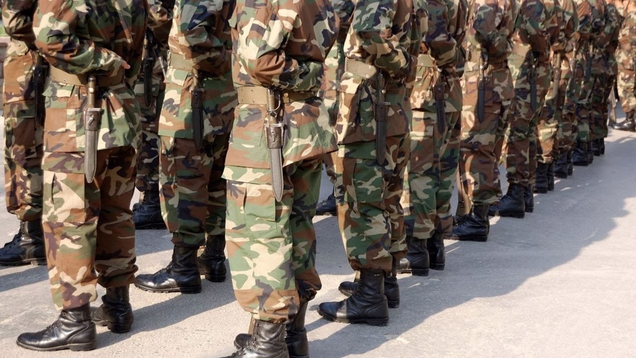Askerlik yapacaklara üzücü haber yolda: Askerlik süresi uzatılıyor! MSB'den açıklama geldi