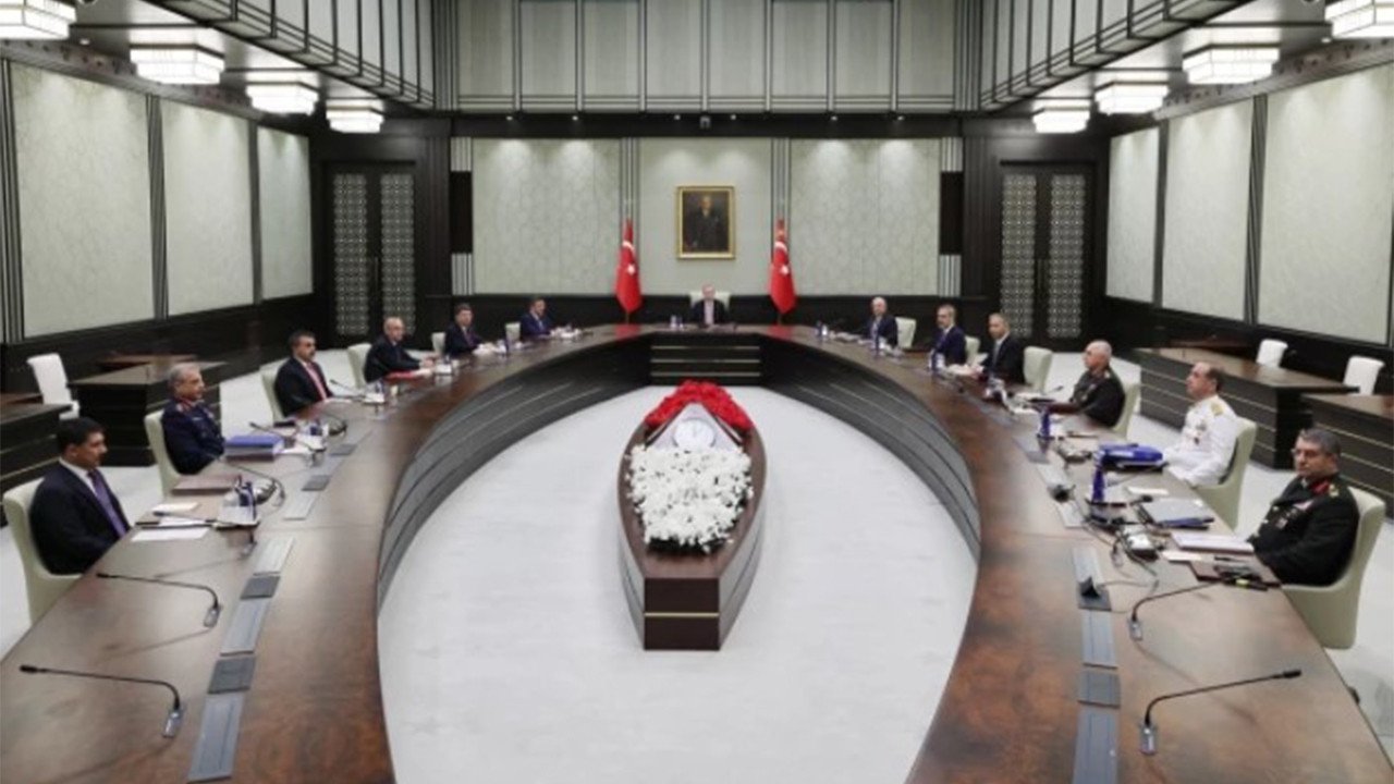 Son dakika! Erdoğan başkanlığındaki kritik toplantı sona erdi: Açıklanacak o isim merakla bekleniyor