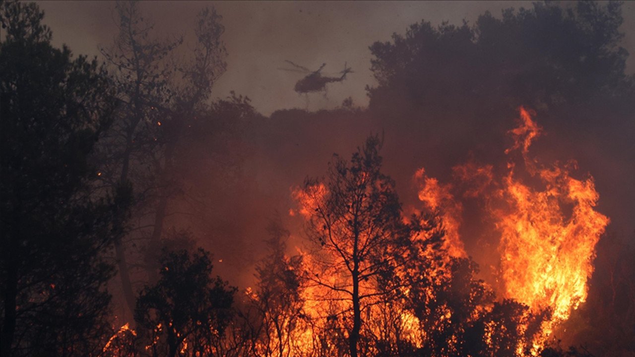 Yunanistan 3 gündür yanıyor! Yangın Türklerin yaşadığı köylere kadar ulaştı