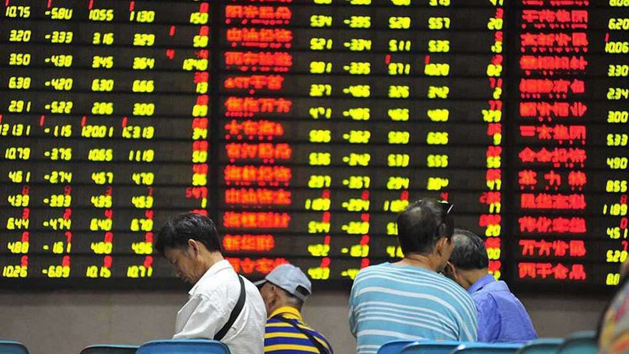 Çin hisse senedi piyasası, merkez bankalarının faiz kararları öncesinde geriledi