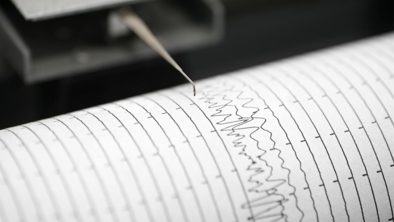 Ege Denizi'nde Peş Peşe Meydana Gelen İki Deprem: Bodrum'u Sarsan Doğal Olaylar