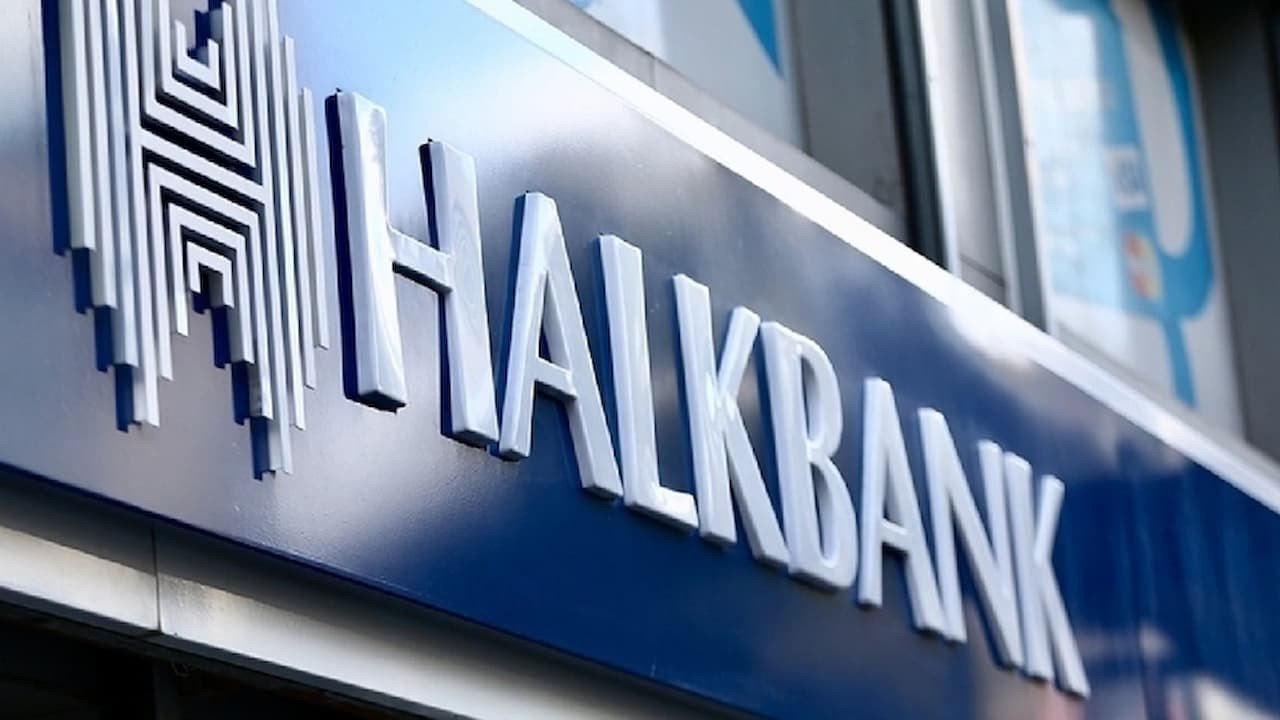 Halkbank'ın Emeklilere Sunduğu Büyük Fırsat: Kasım Ayı Promosyon Detayları!