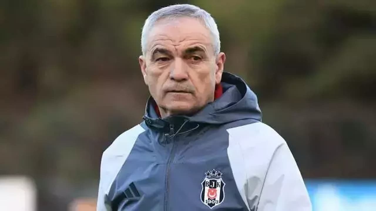 Beşiktaş'ın Fenerbahçe Karşılaşması İçin Kadro Açıklandı: Hazırlıklar, Eksikler ve Beklentiler