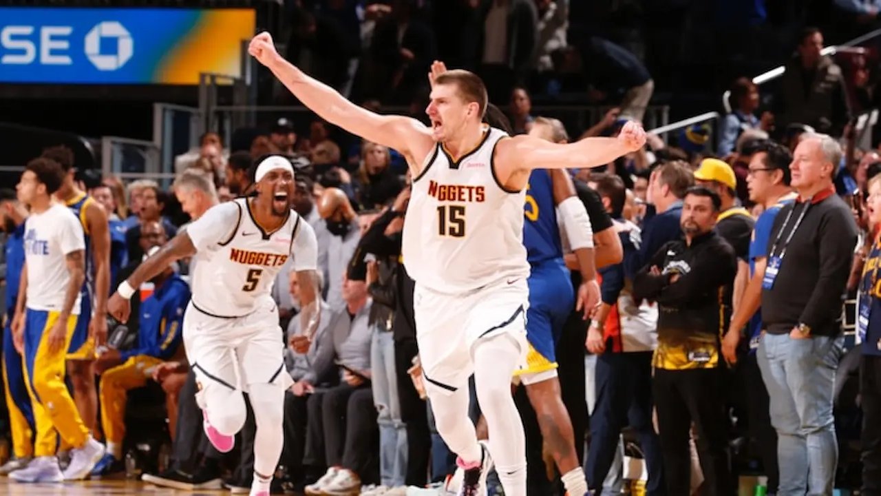 NBA'de Heyecan Dorukta: Nuggets ve Bucks'tan Müthiş Galibiyetler