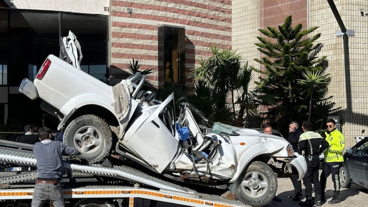 Fethiye'de Yürekleri Dağlayan Trafik Faciası: Genç Ecenur'un Hayatını Kaybettiği Acı Kaza