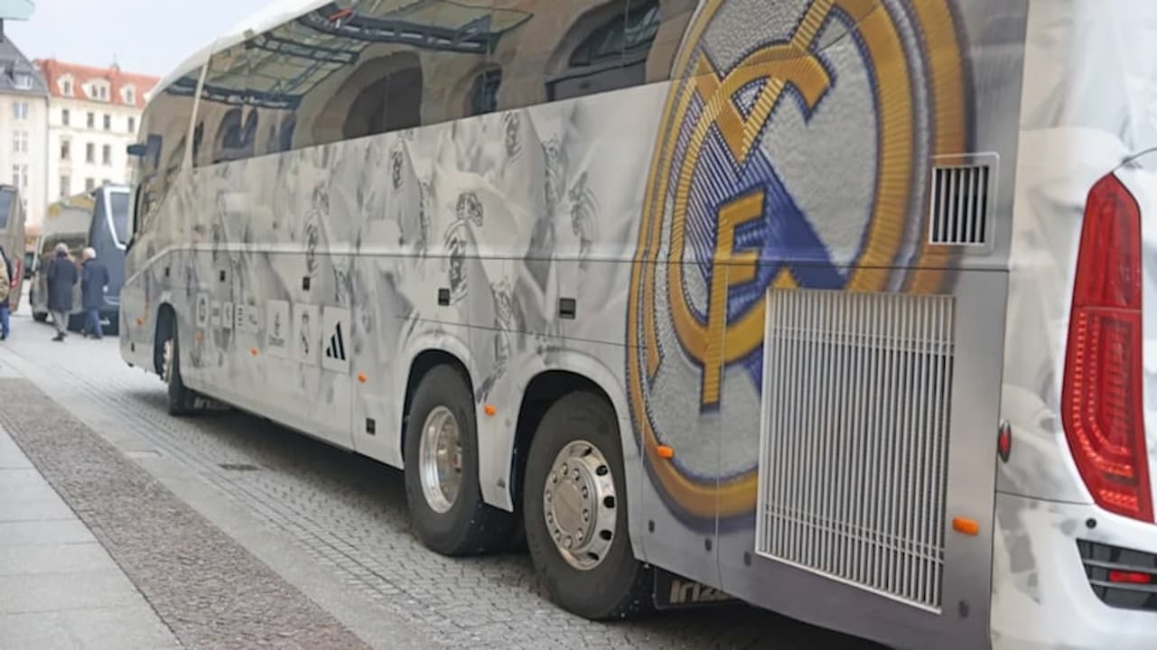 Real Madrid'in Almanya Macerası: Otoyolda Kaza ve Plan Değişikliği