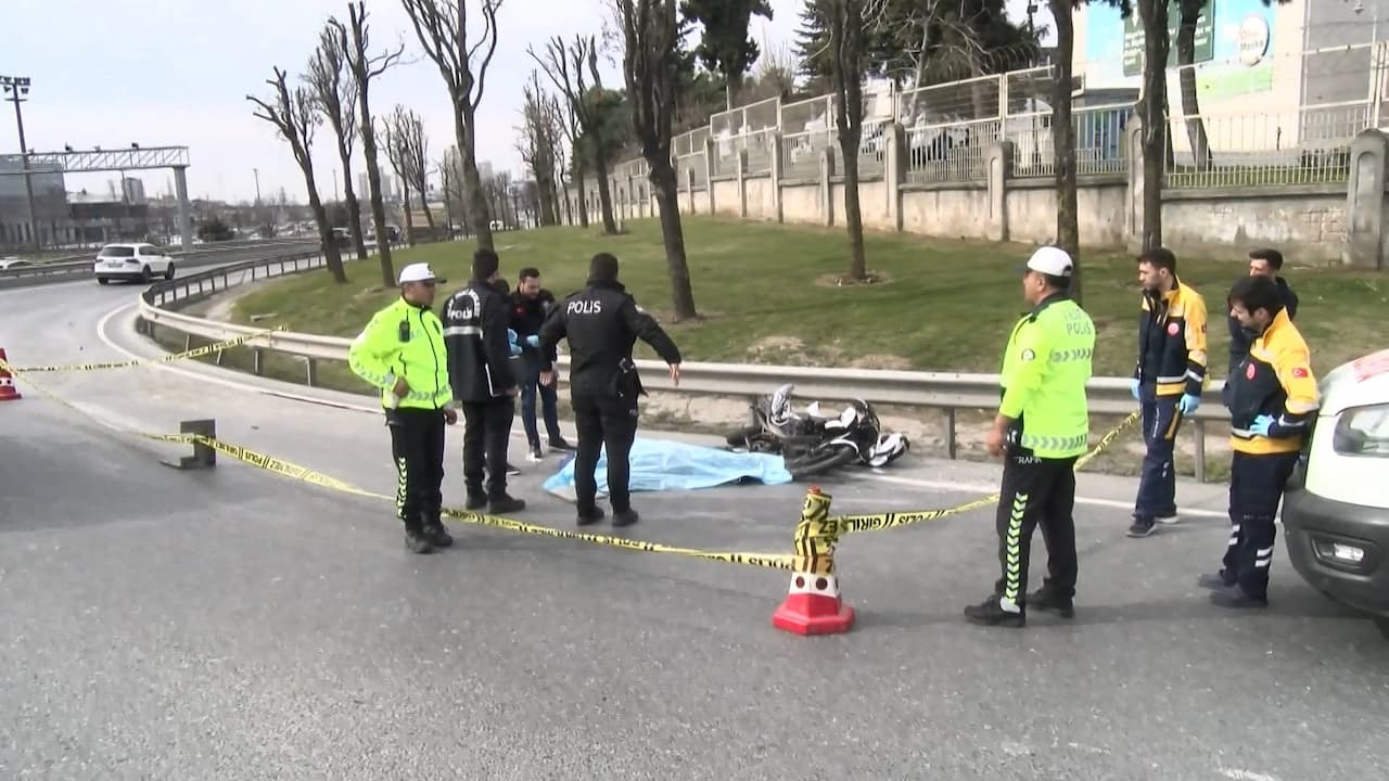 İstanbul Başakşehir'de Trajik Kazası: Genç Motosiklet Sürücüsü Hayatını Kaybetti