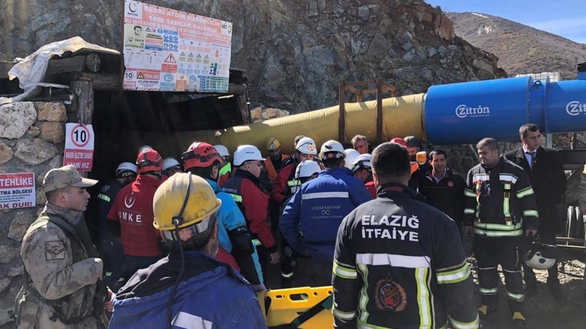 Elazığ'da madende göçük oluştu! Enkaz altında kalan işçiler vardı: Sevindiren haber geldi