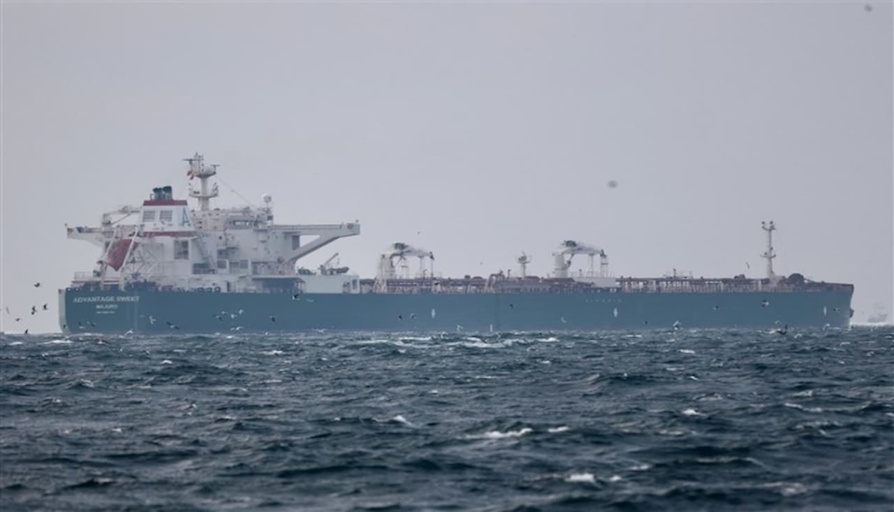 İran'ın Marshall Adaları Bayraklı Tankere El Koyması: Yaptırımlara Karşı Misilleme ve İnsani Yardım Planları