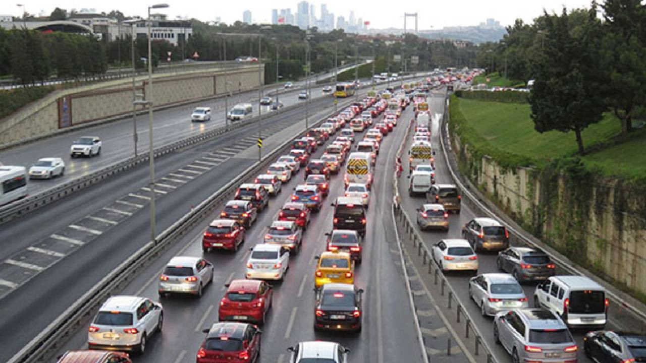 Sürücüler Dikkat: Türkiye Genelinde Yol Çalışmaları Devam Ediyor